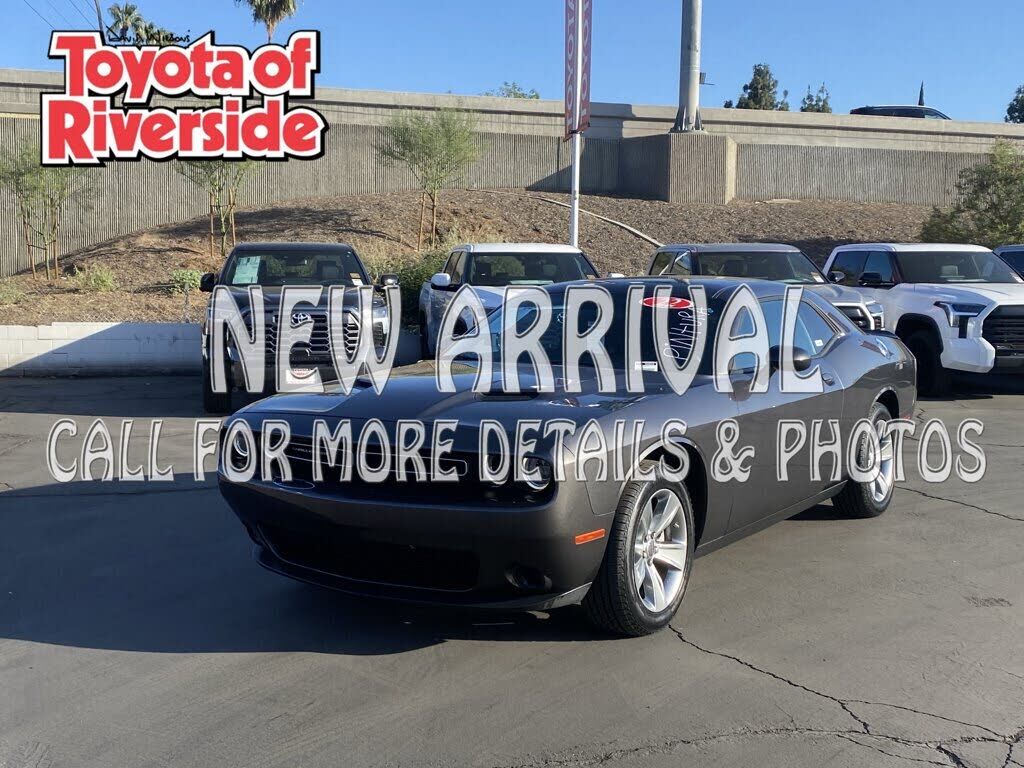 2022 DODGE Challenger