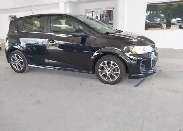 2019 CHEVROLET Sonic