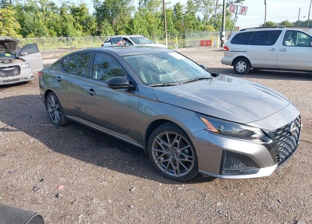 2023 NISSAN Altima
