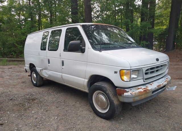 2002 FORD E-250
