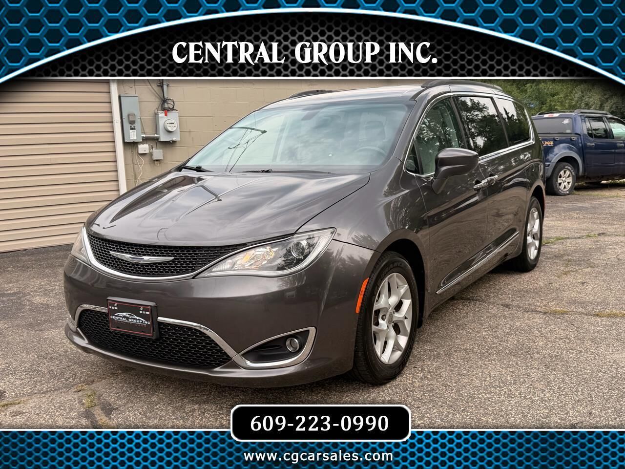 2017 CHRYSLER Pacifica