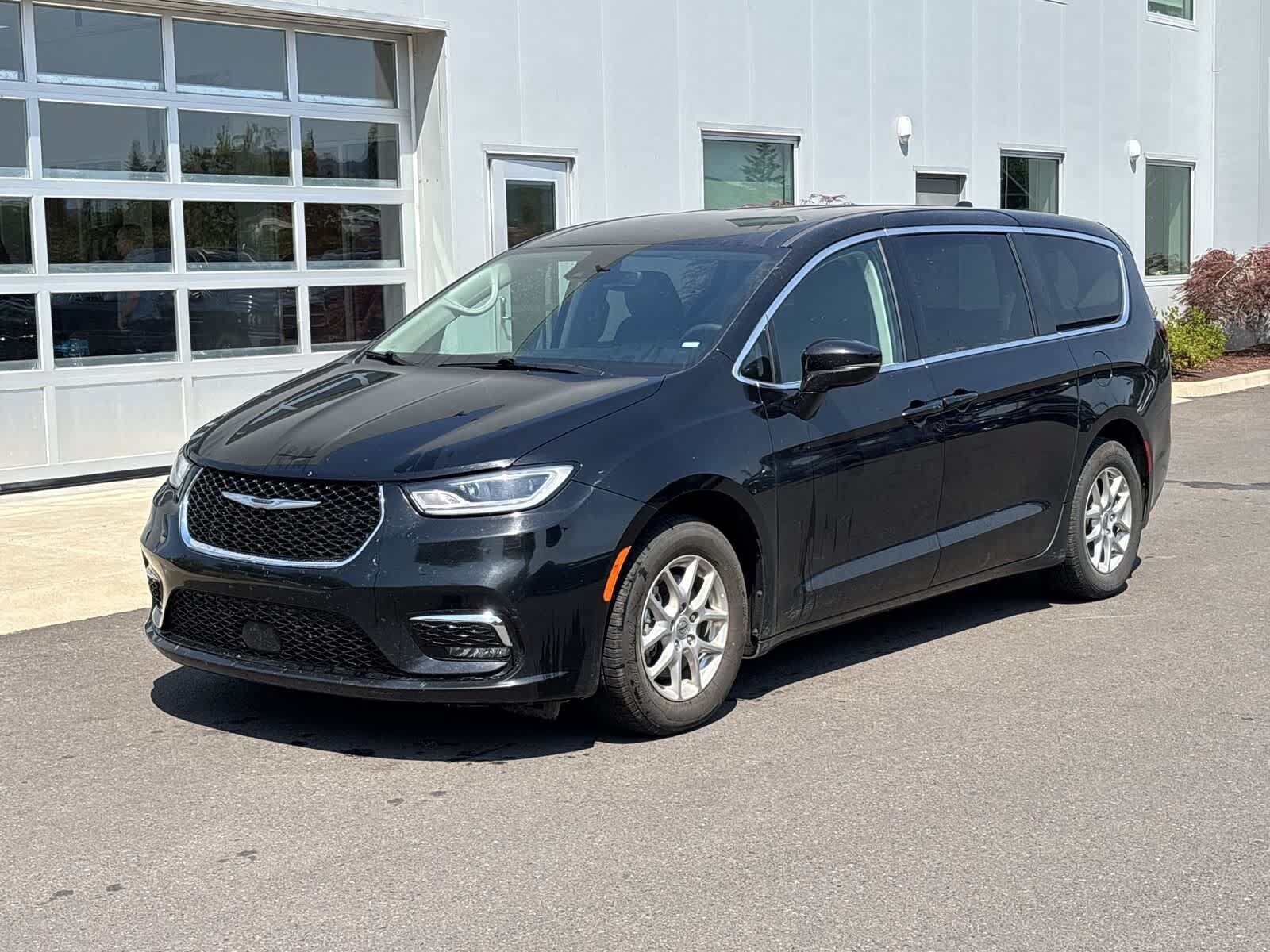 2024 CHRYSLER Pacifica