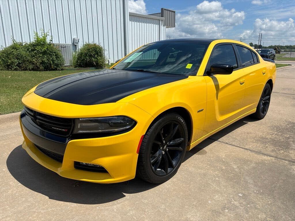 2017 DODGE Charger