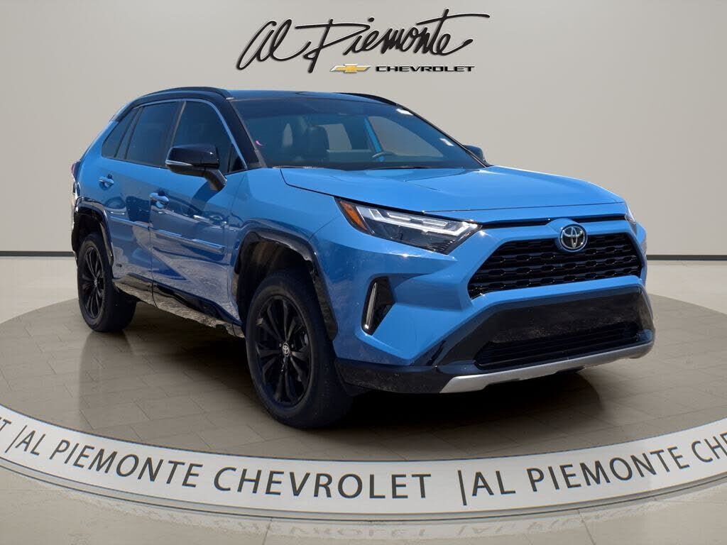2025 TOYOTA RAV4