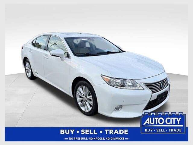 2013 LEXUS ES