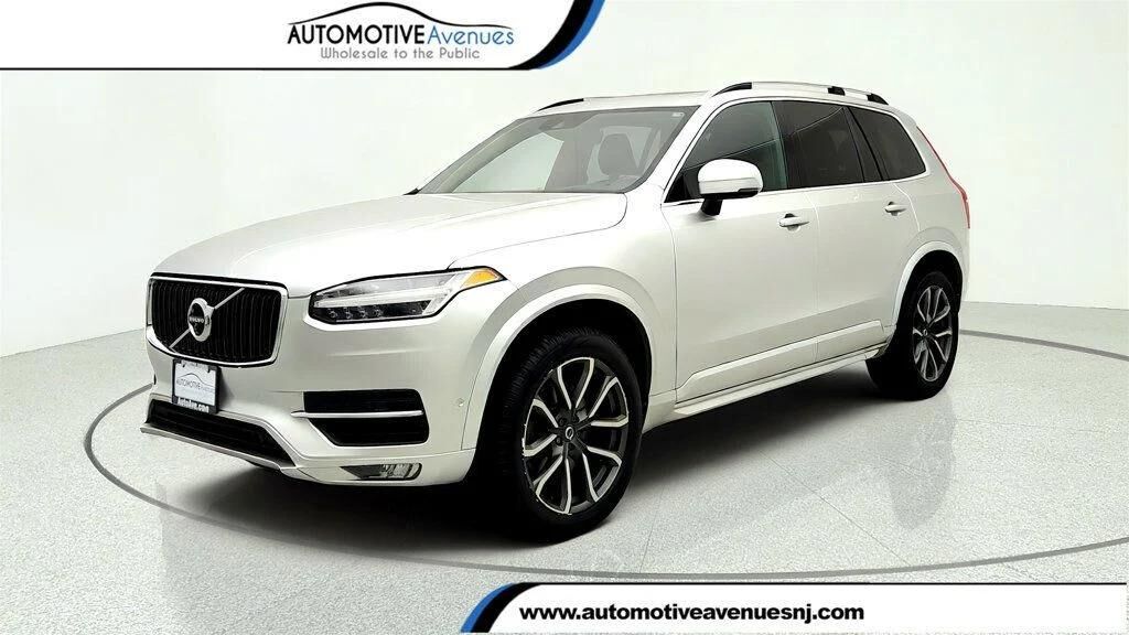 2018 VOLVO XC90
