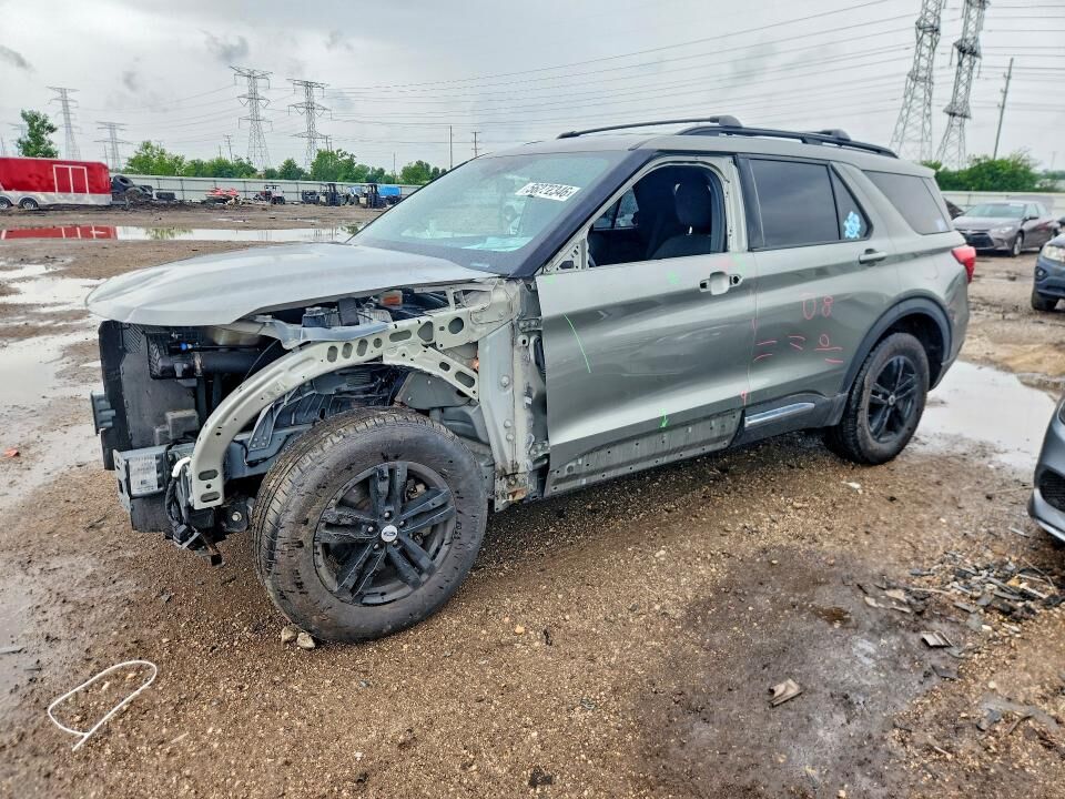2020 FORD Explorer
