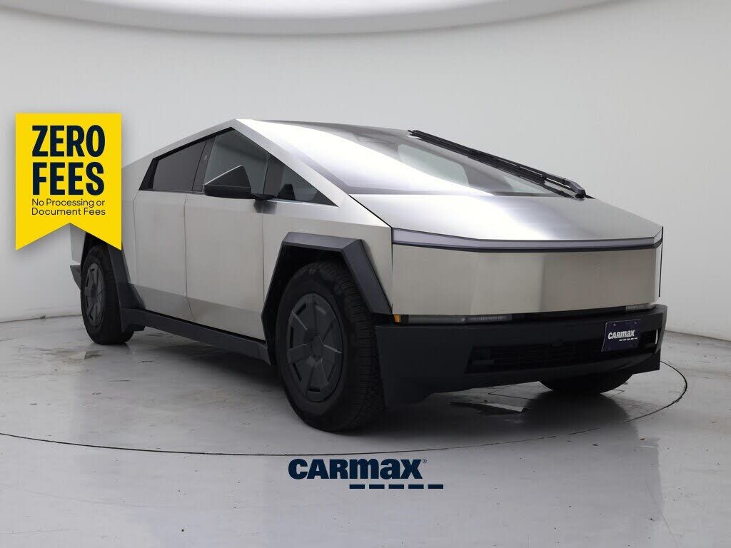 2025 TESLA Cybertruck