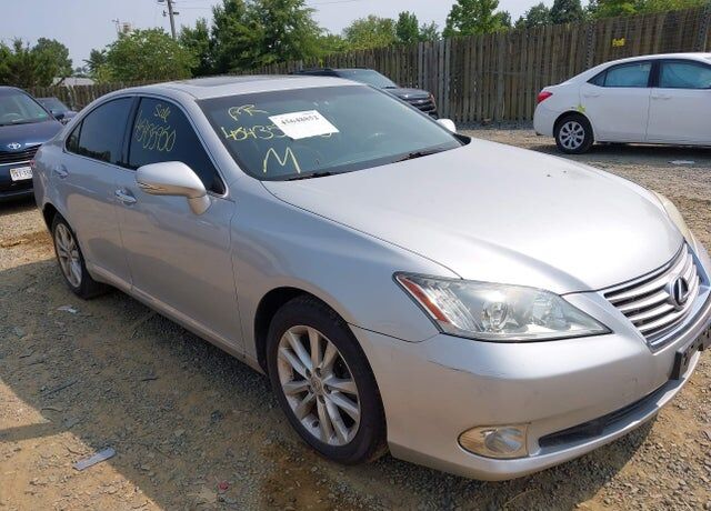 2011 LEXUS ES