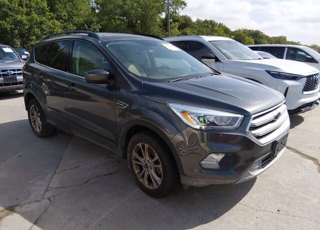 2017 FORD Escape