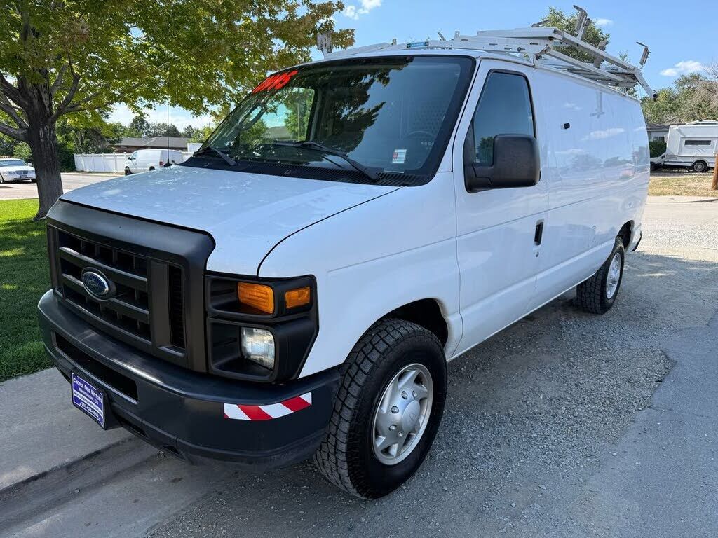 2011 FORD E-250