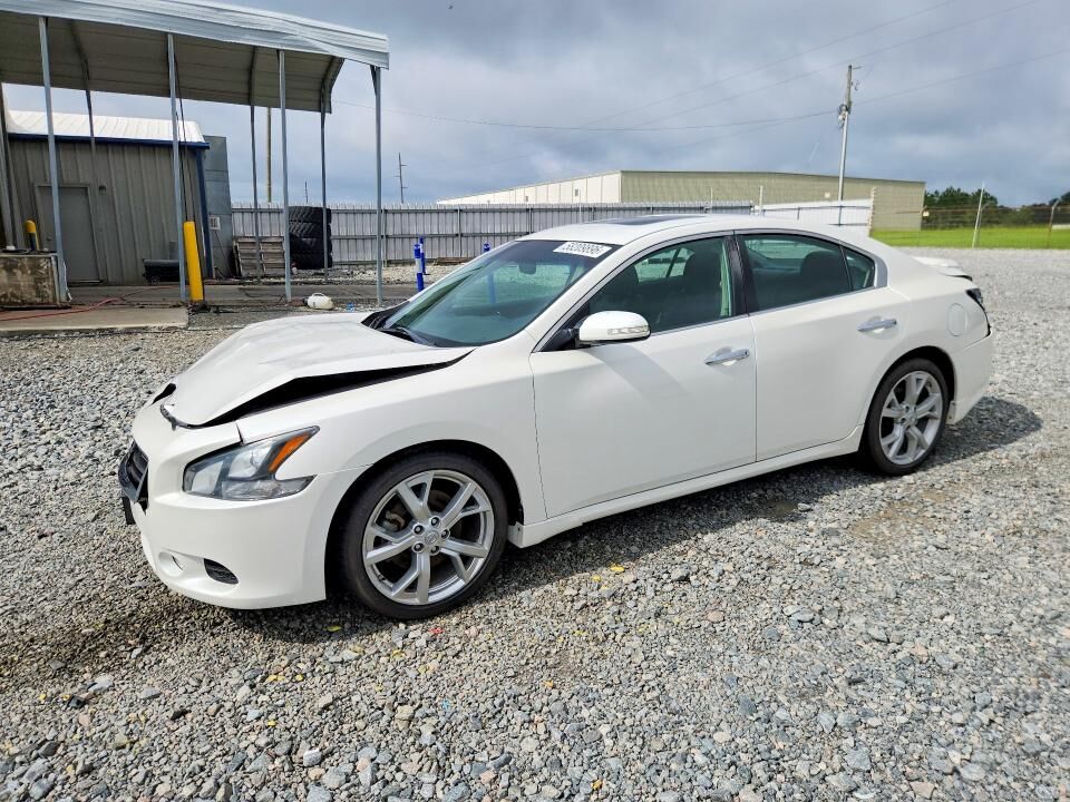2012 NISSAN Maxima