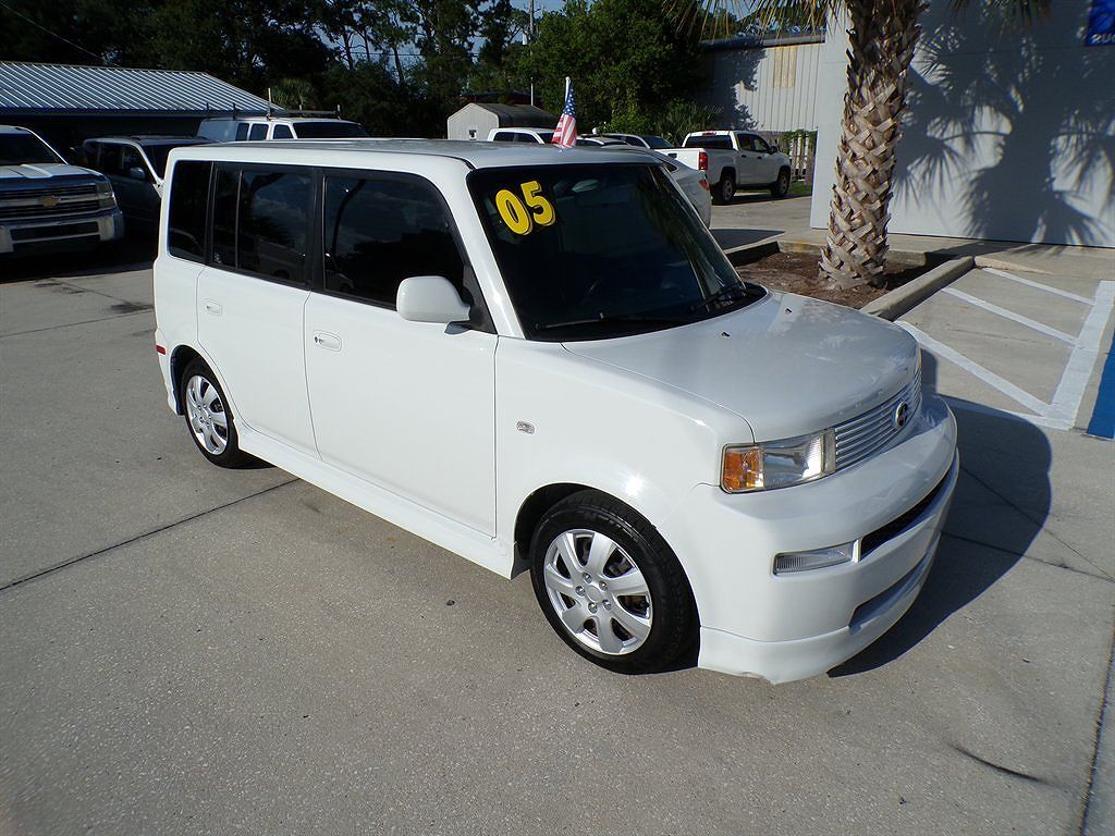 2005 TOYOTA SCION