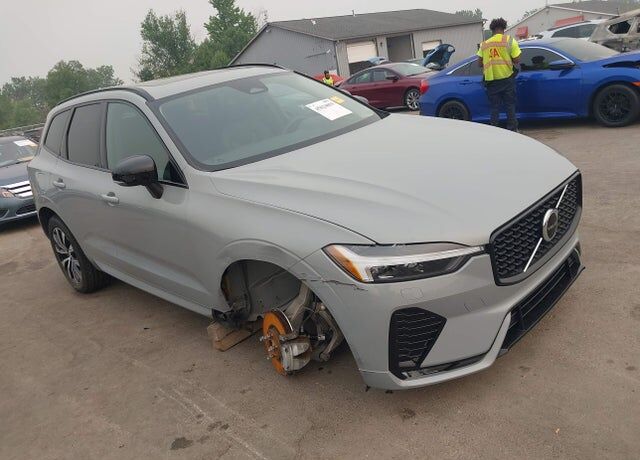 2024 VOLVO XC60
