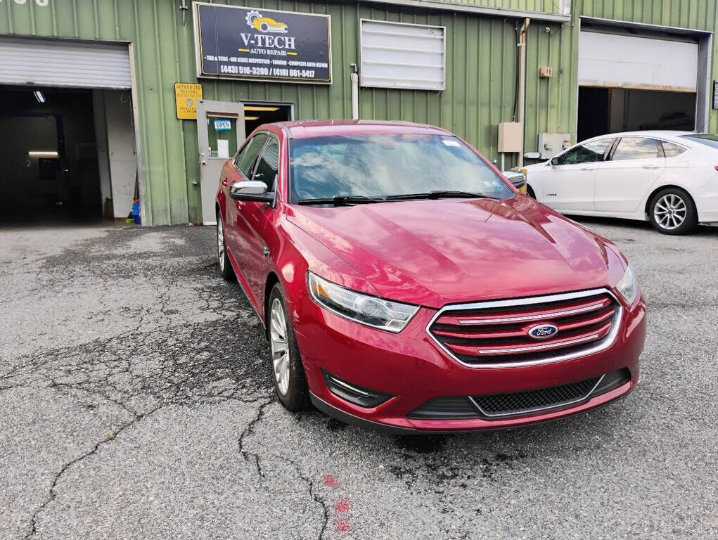 2016 FORD Taurus