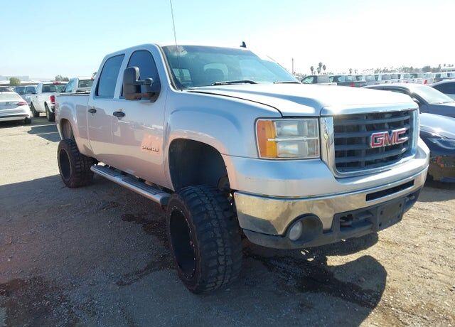 2010 GMC Sierra