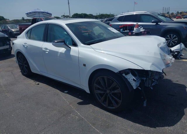 2025 LEXUS IS