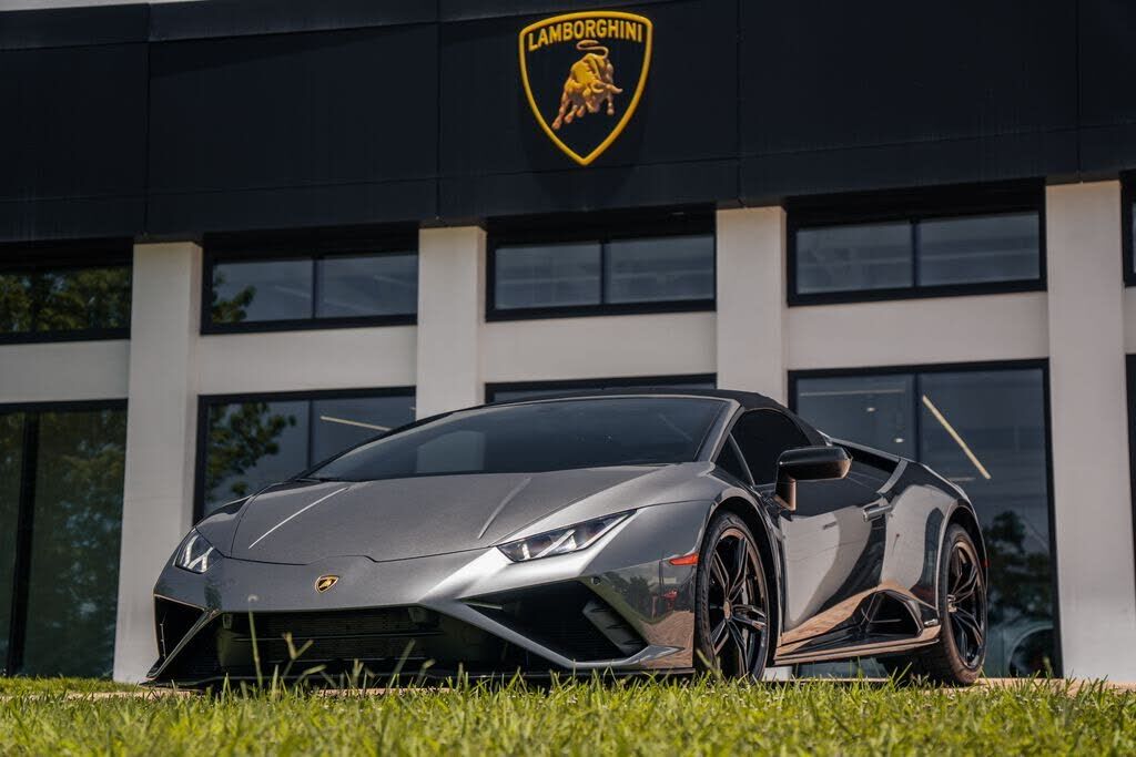 2023 LAMBORGHINI Huracan