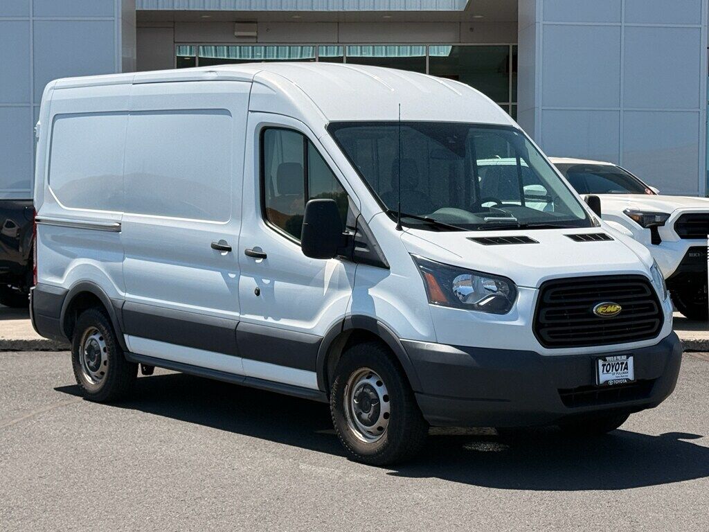 2018 FORD Transit