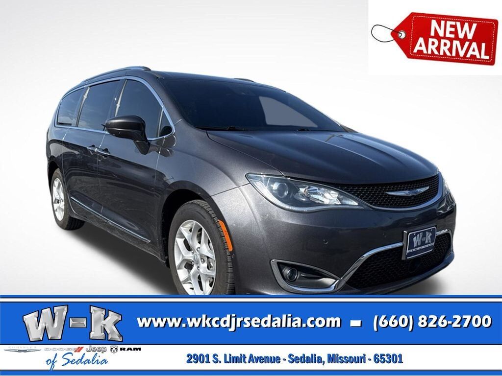 2019 CHRYSLER Pacifica