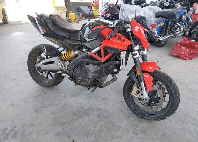 2014 APRILIA Shiver 750