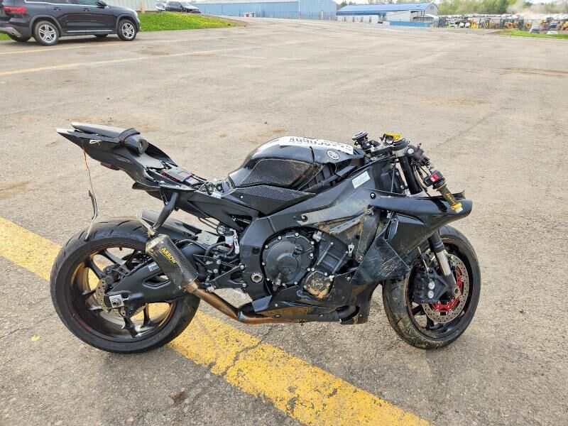 2018 YAMAHA YZF