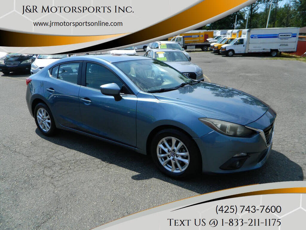 2015 MAZDA Mazda3