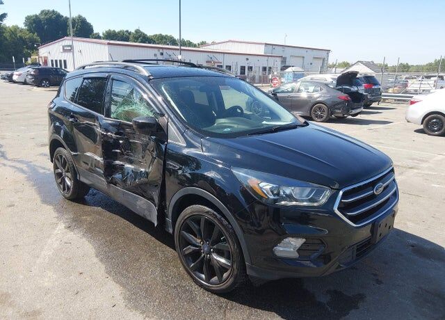 2018 FORD Escape