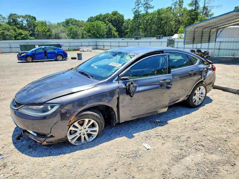 2016 CHRYSLER 200