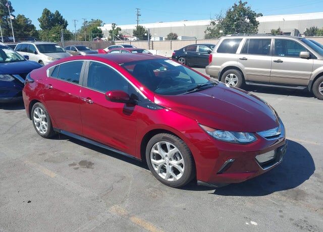 2017 CHEVROLET Volt