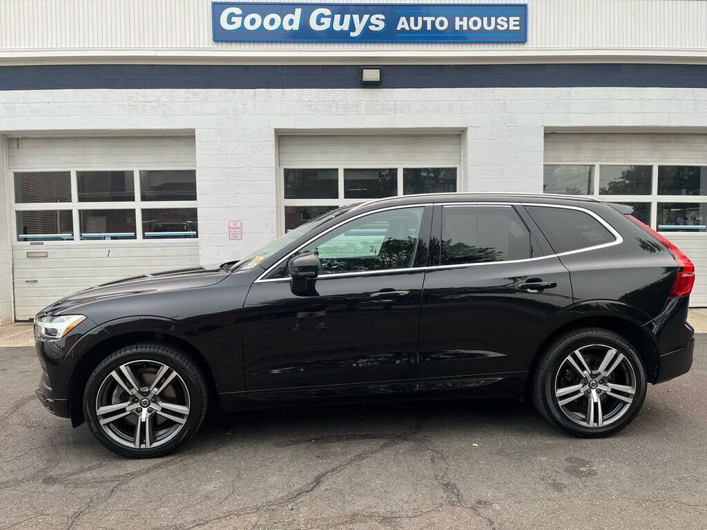 2020 VOLVO XC60