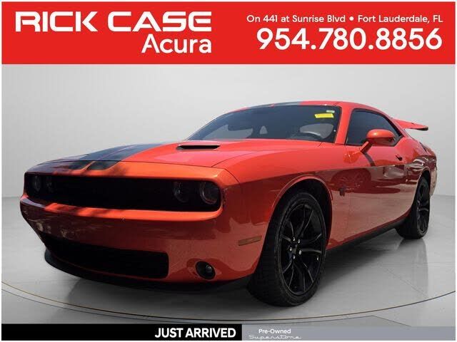 2016 DODGE Challenger