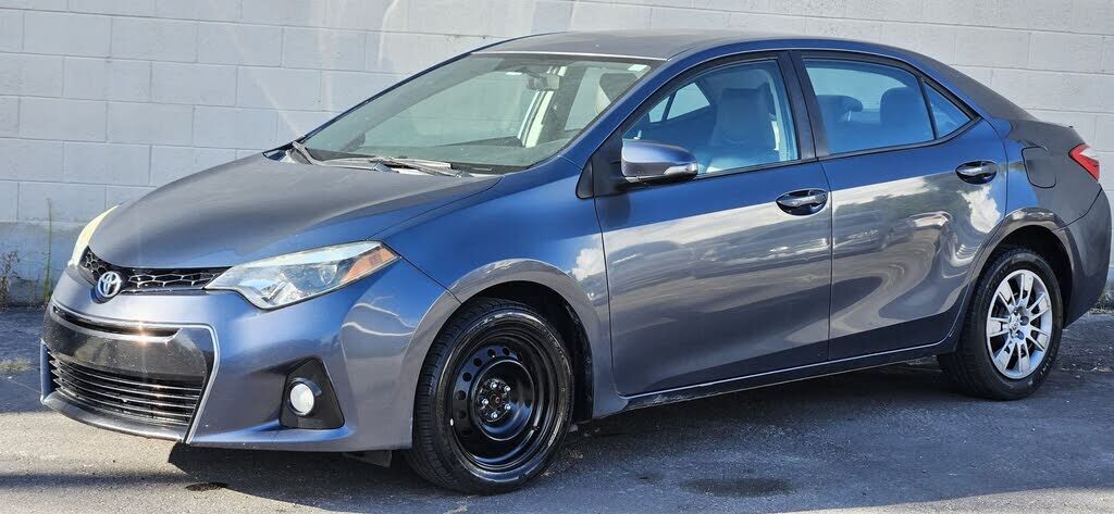 2014 TOYOTA Corolla