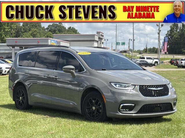 2022 CHRYSLER Pacifica
