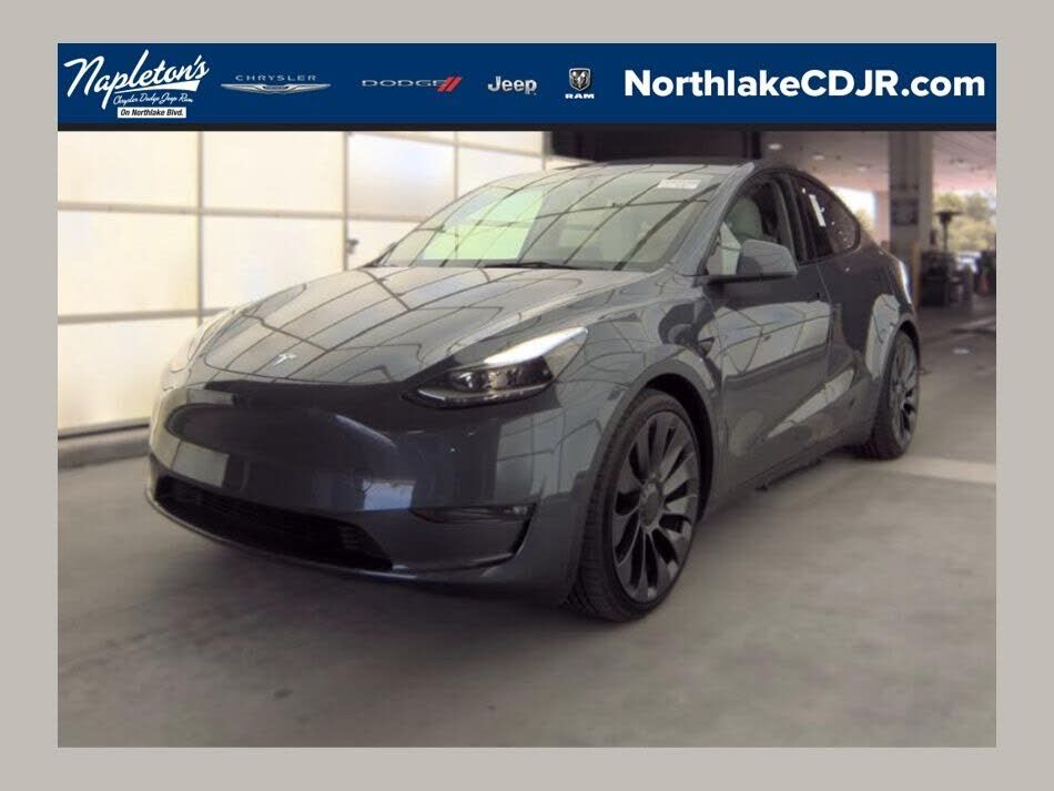 2023 TESLA Model Y