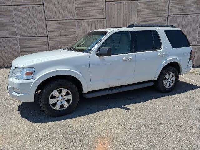 2010 FORD Explorer