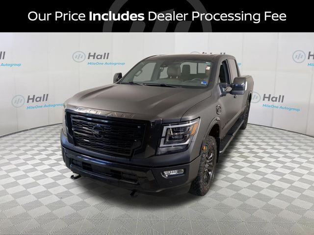 2024 NISSAN Titan