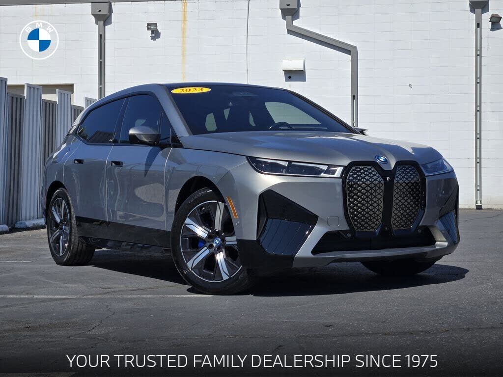 2023 BMW ix