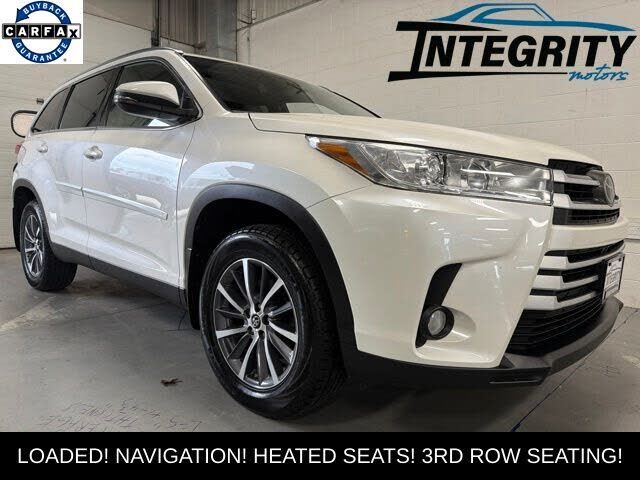 2019 TOYOTA Highlander