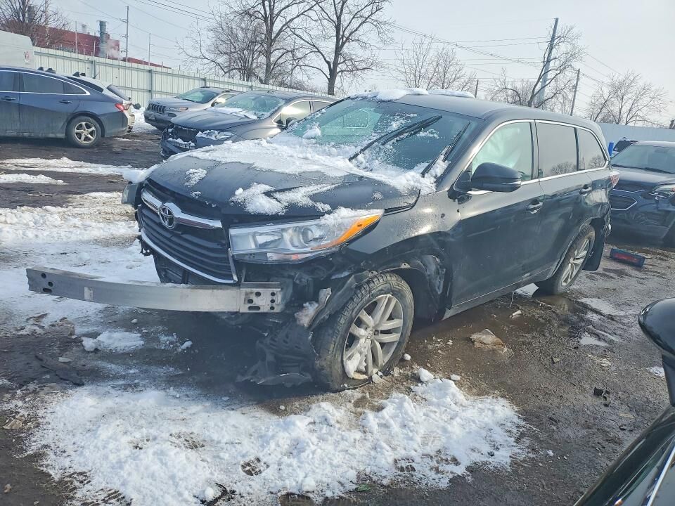 2016 TOYOTA Highlander