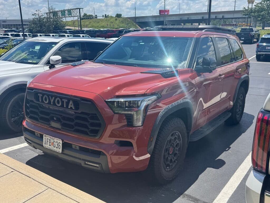 2024 TOYOTA Sequoia