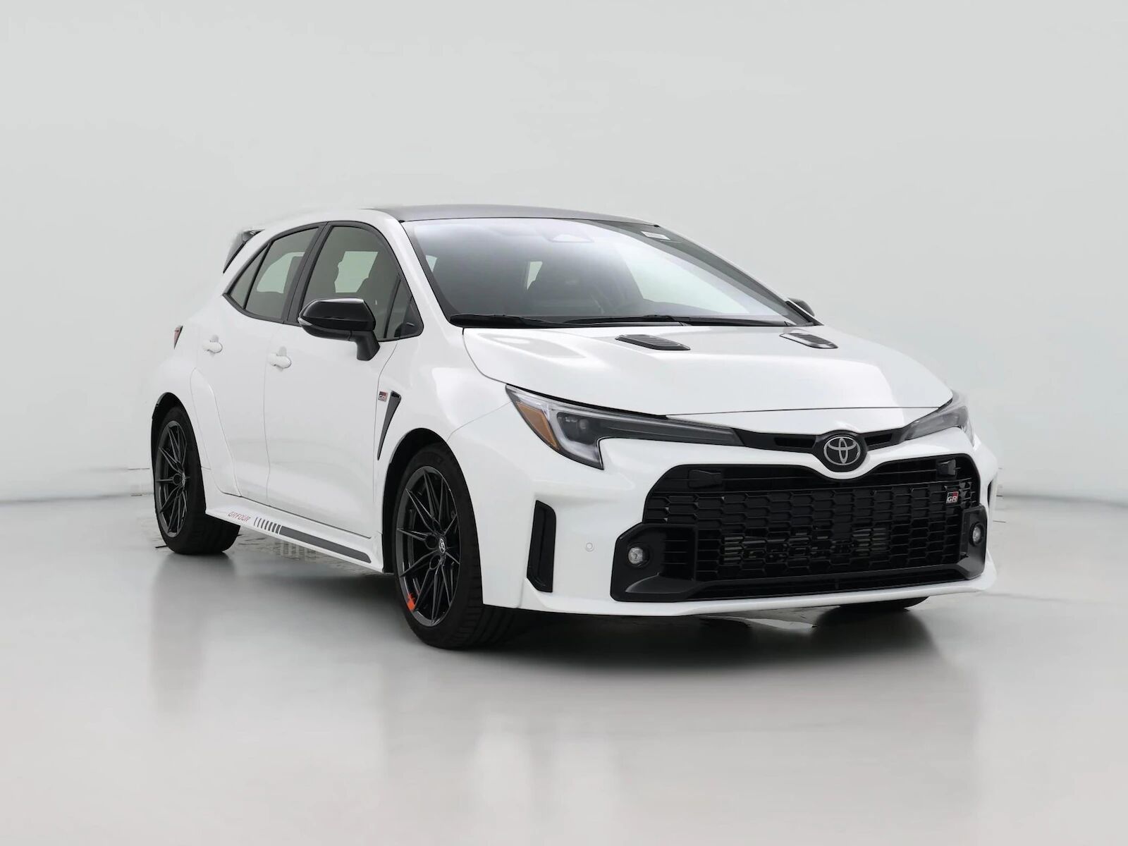 2024 TOYOTA GR COROLLA