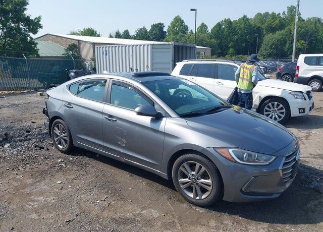 2018 HYUNDAI Elantra