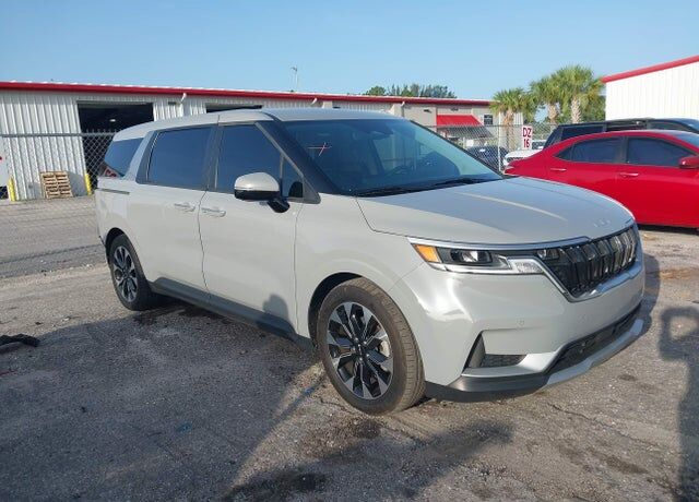 2024 KIA Carnival