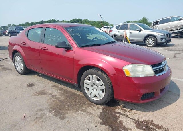 2014 DODGE Avenger