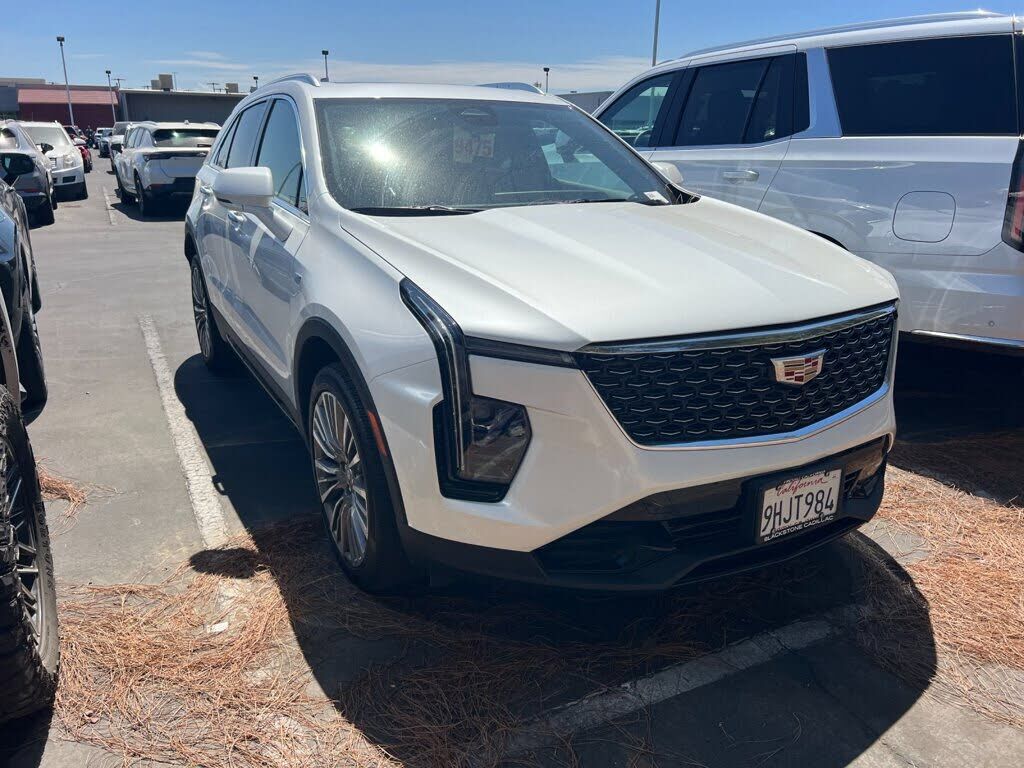 2024 CADILLAC XT4