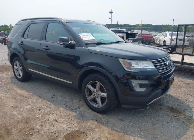 2016 FORD Explorer