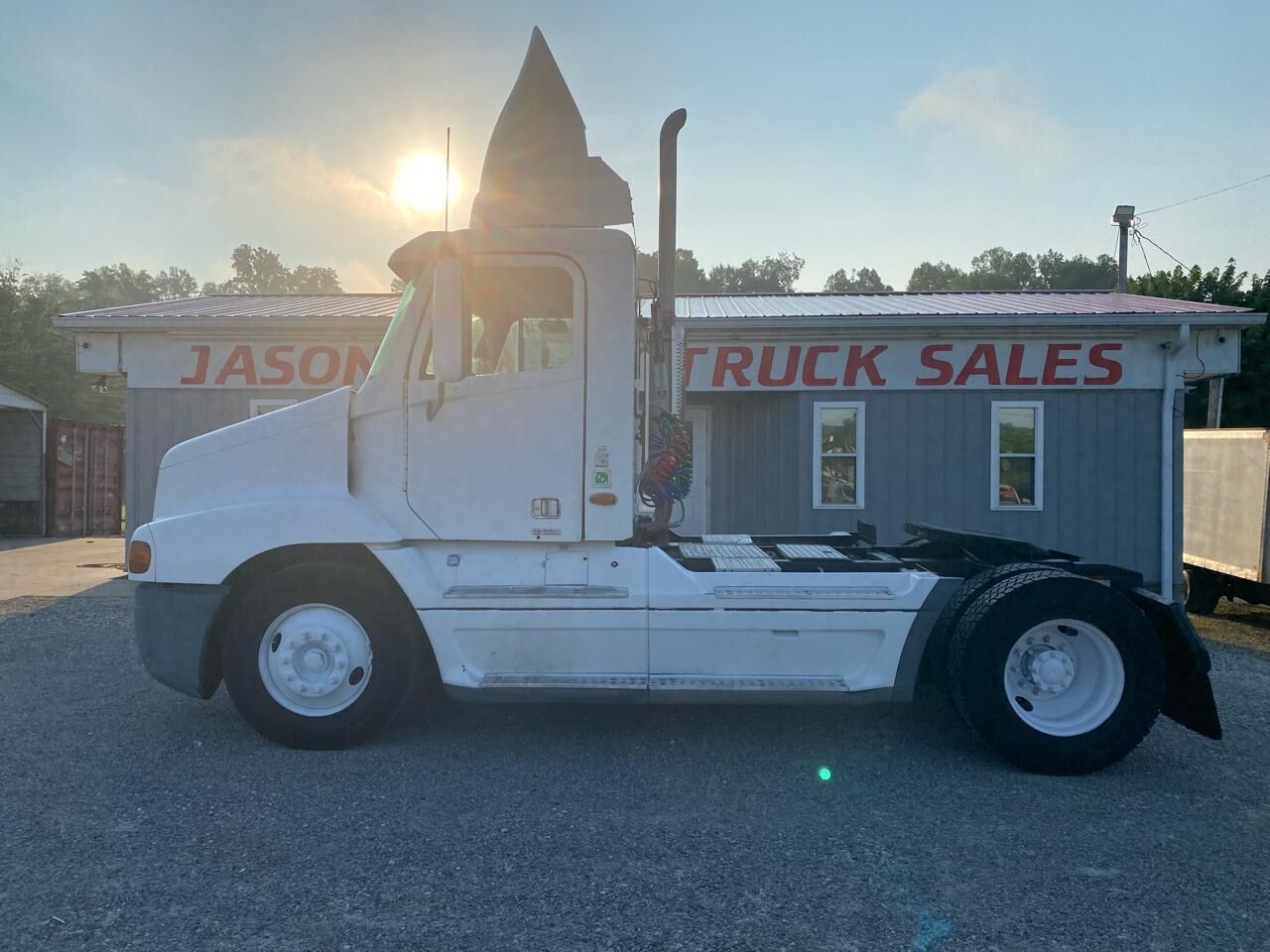 2002 FREIGHTLINER CST112
