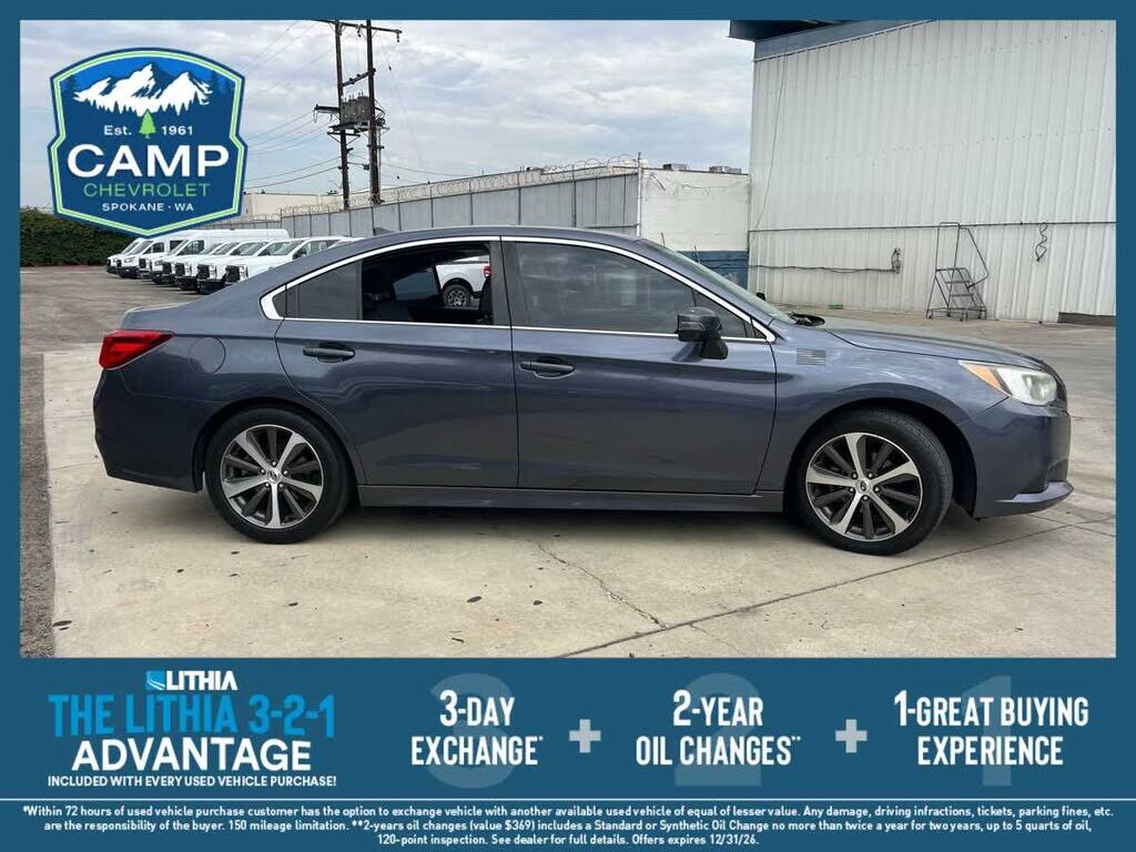 2017 SUBARU Legacy
