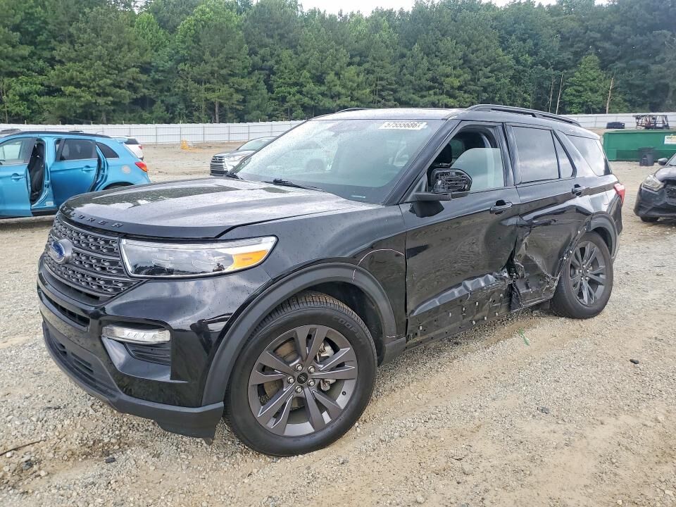 2022 FORD Explorer